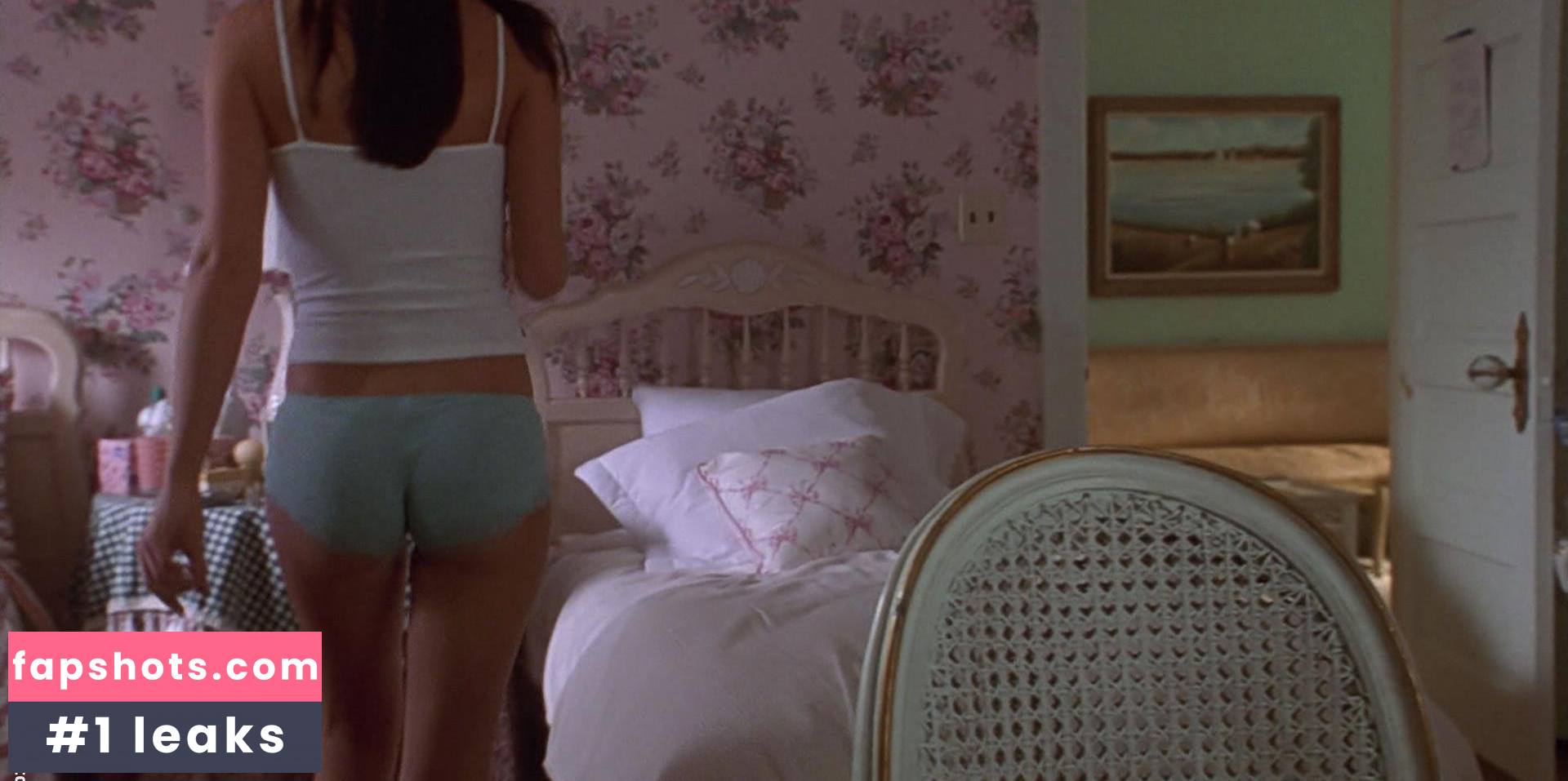 Kim Smith gallery photo #3