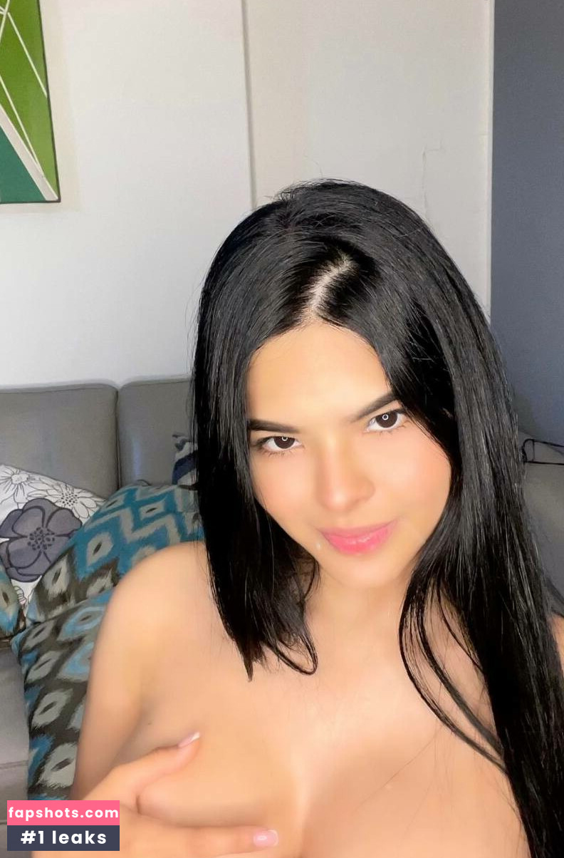 Kimberly Delagdo Alvarez gallery photo #141