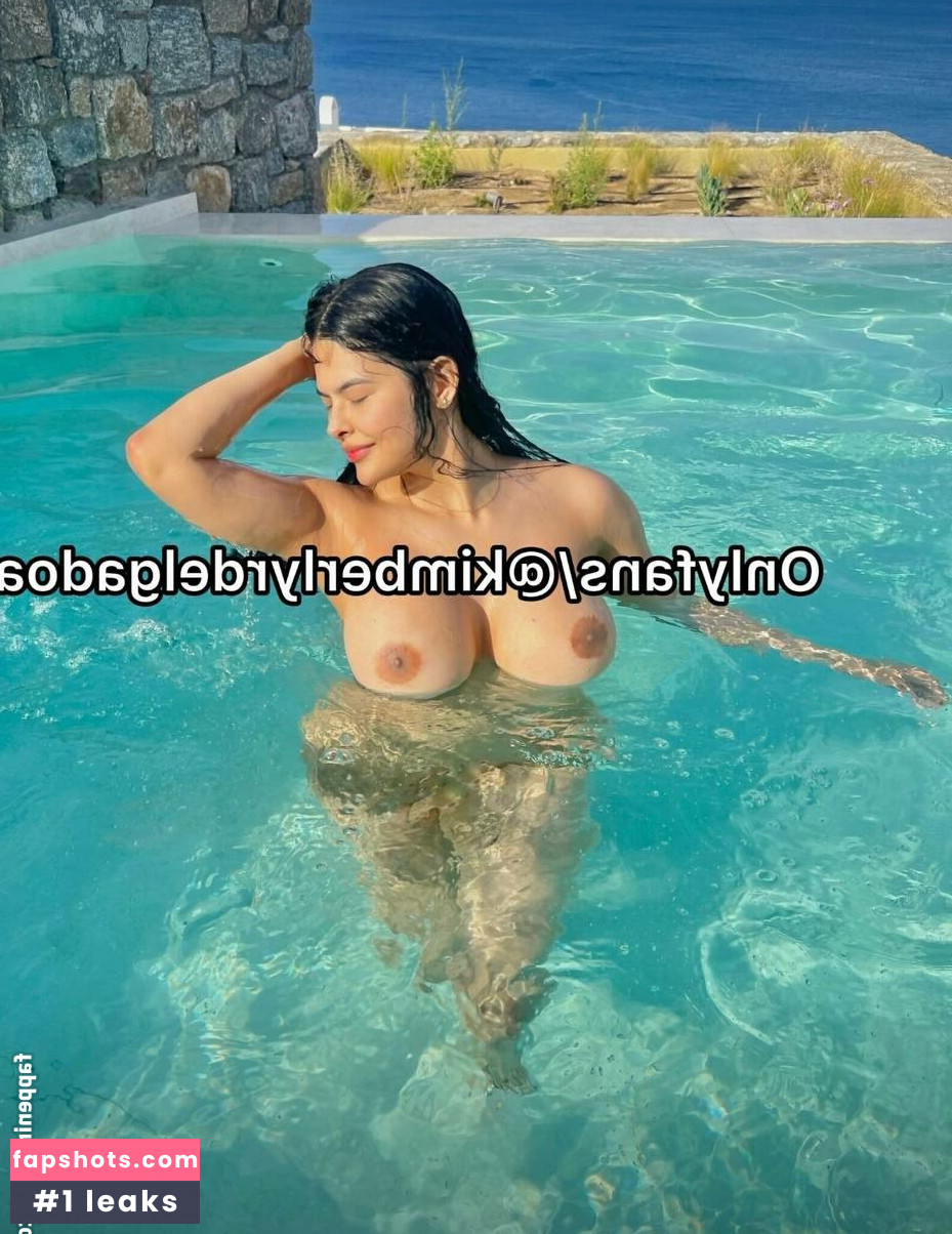 Kimberly Delagdo Alvarez gallery photo #40