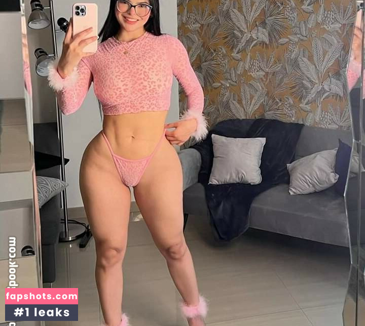 Kimberly Delagdo Alvarez gallery photo #67