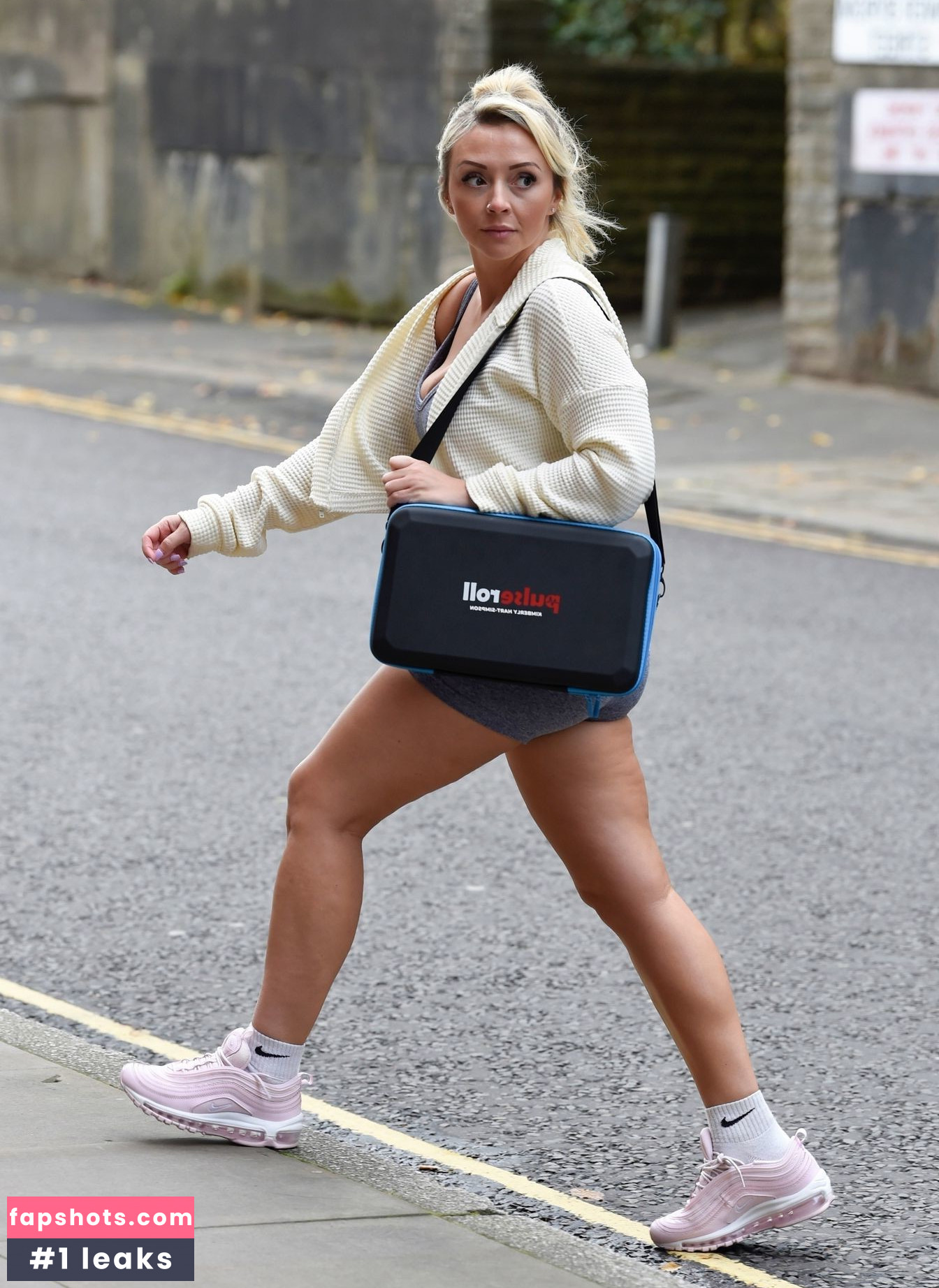 Kimberly Hart-Simpson Nahé úniky fotek pouze od fanoušků #36 - Fapshots