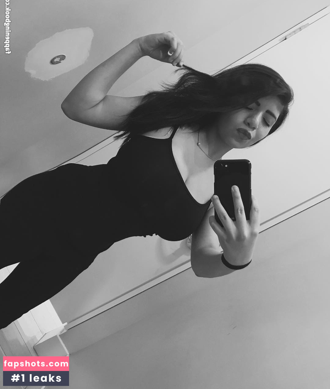 Kimberly Hdeez gallery photo #7