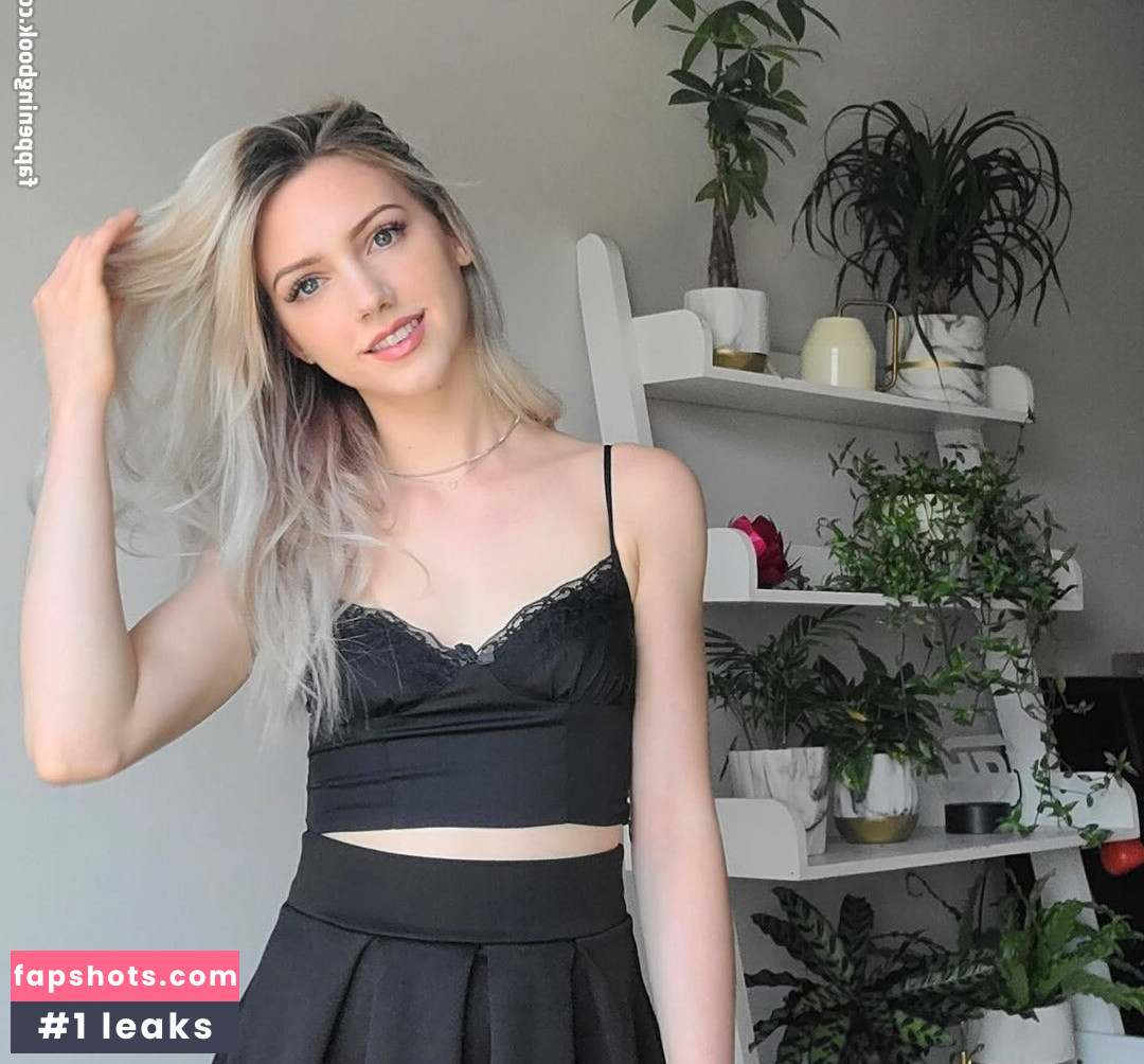 Kimcella gallery photo #14