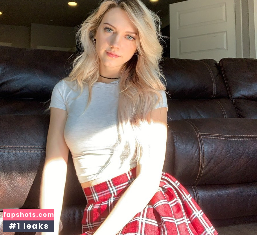 Kimcella gallery photo #18