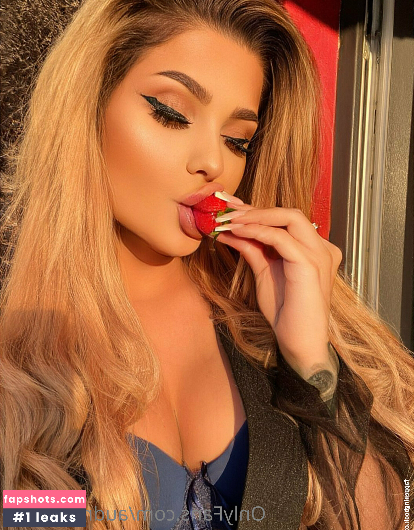 kimchopra gallery photo #2