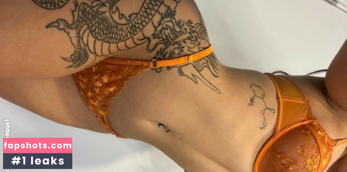 kimwittt Nude Leaks OnlyFans Photos #3 - LeakJerk