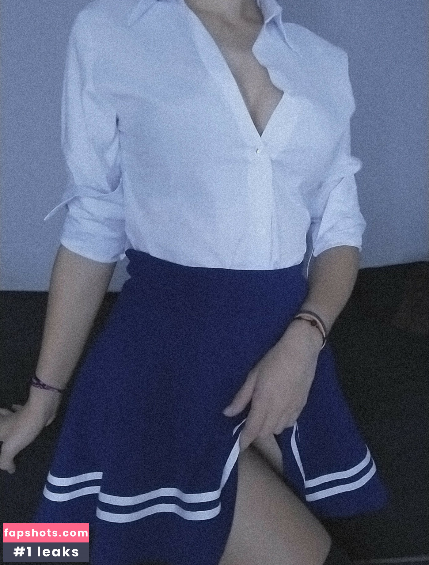 Kindessa_sama gallery photo #2