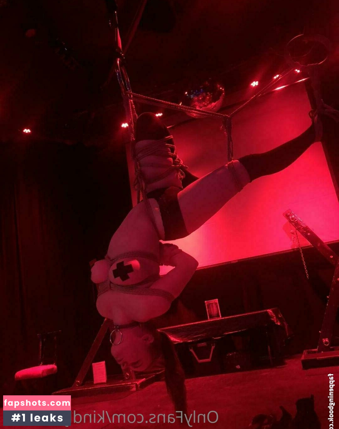 kindlyfruitbat gallery photo #25