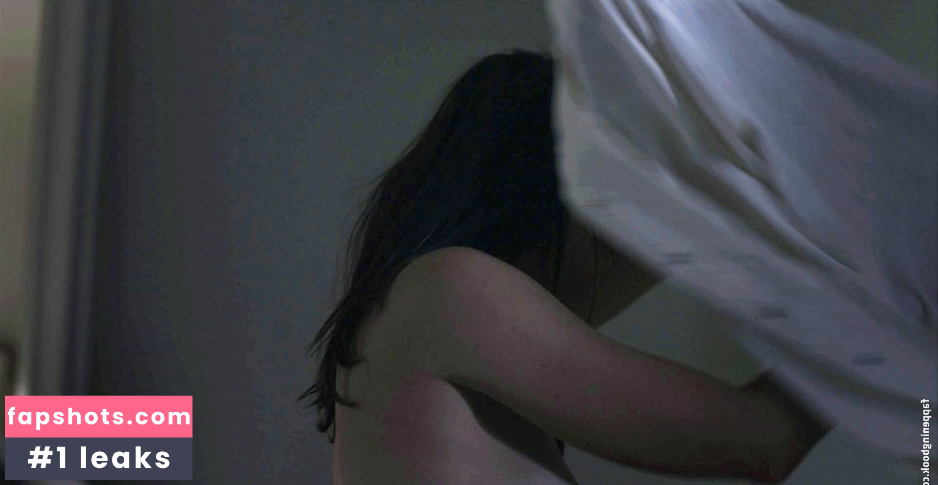 Kinga Philipps gallery photo #2