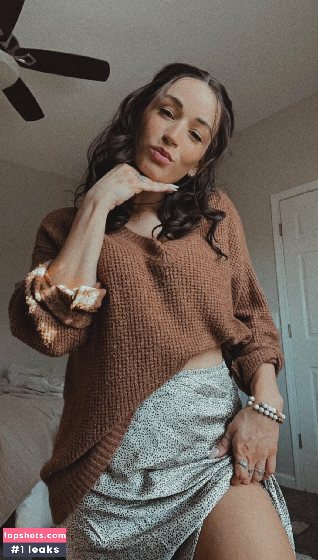 KingAuraTV gallery photo #66