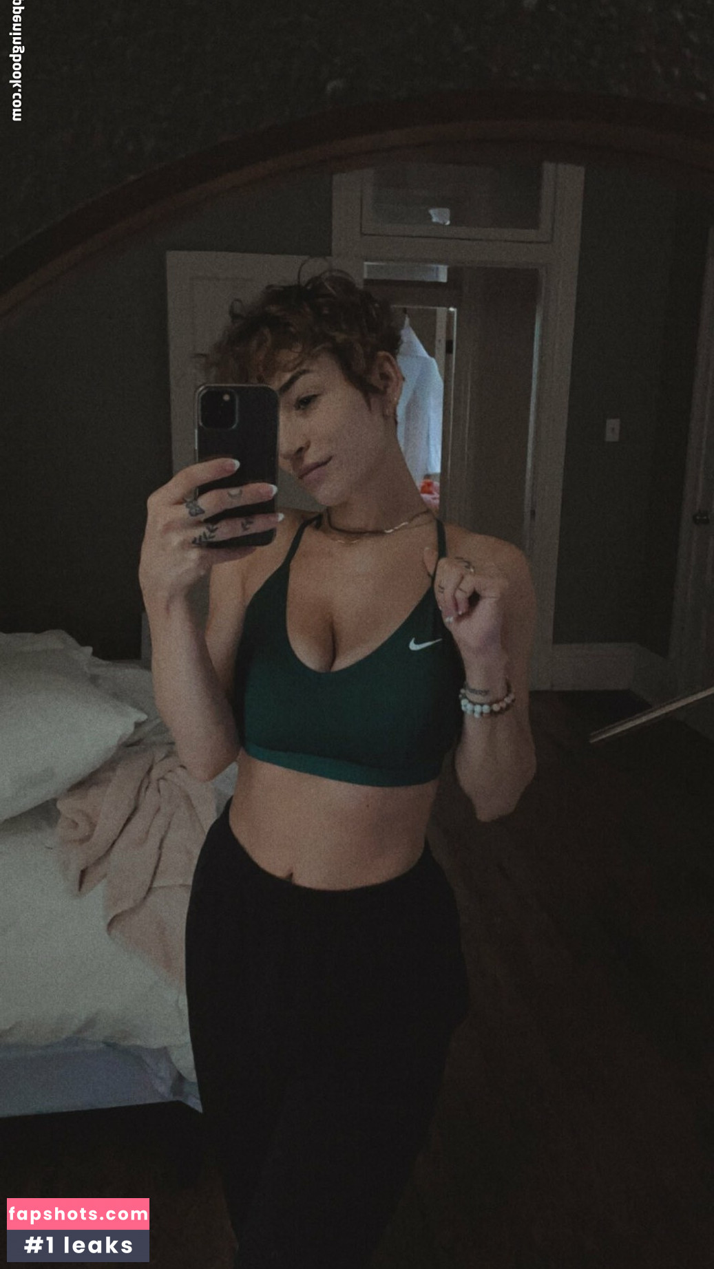 KingAuraTV gallery photo #71