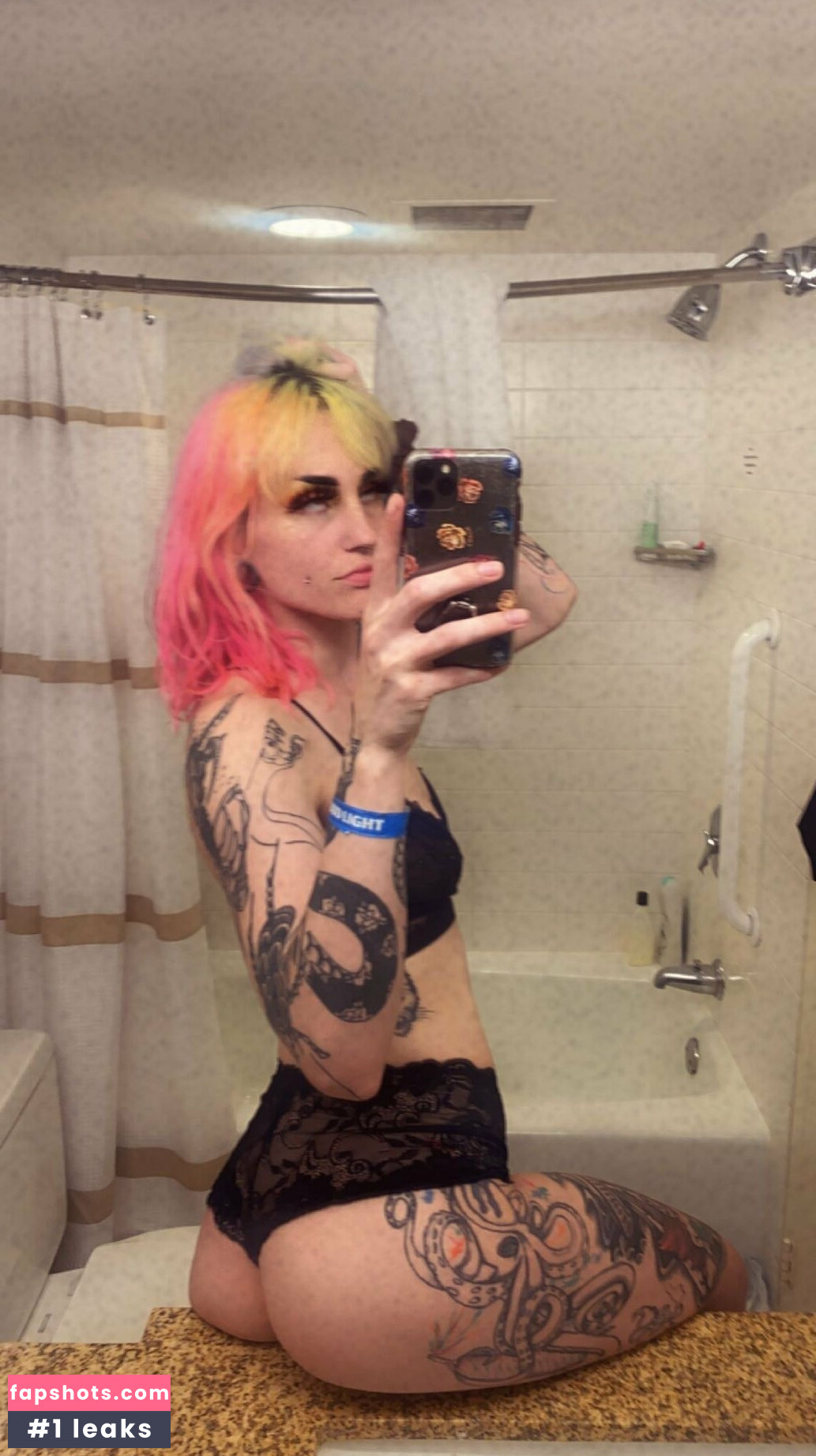 kinkykaoskings gallery photo #2