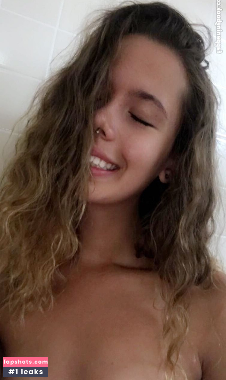 kinkykat.tv nude babe gallery