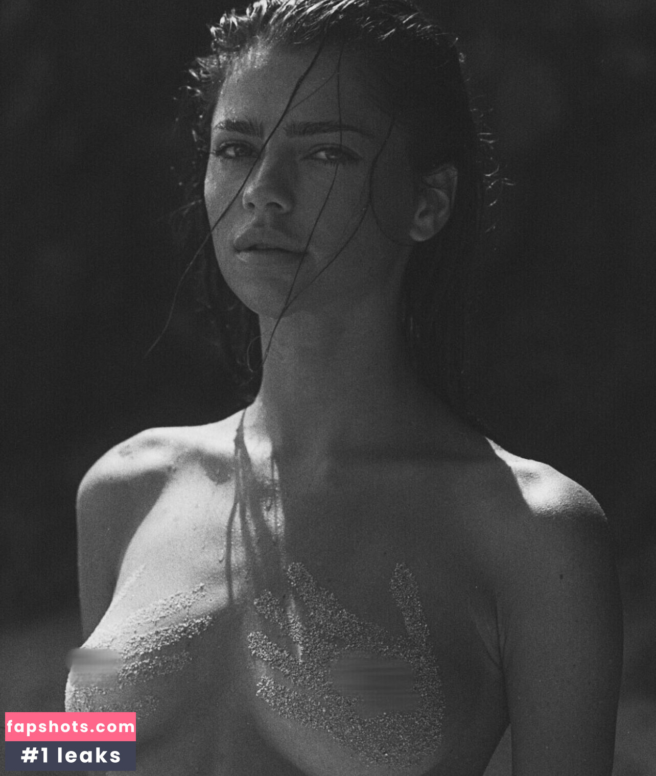 Kinsey Golden nude babe gallery