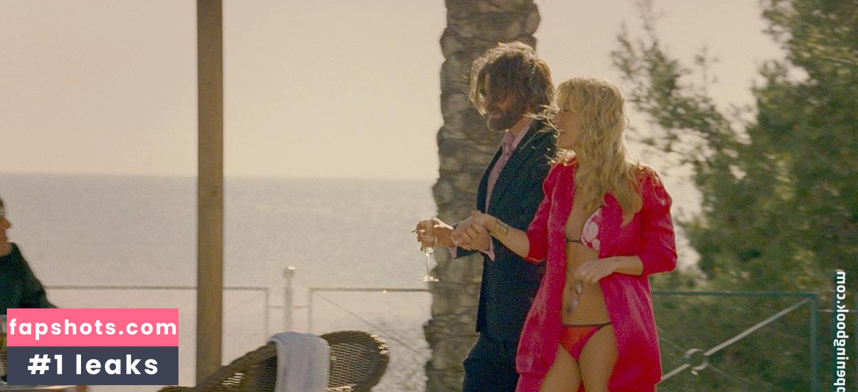 Kinsey Packard gallery photo #4