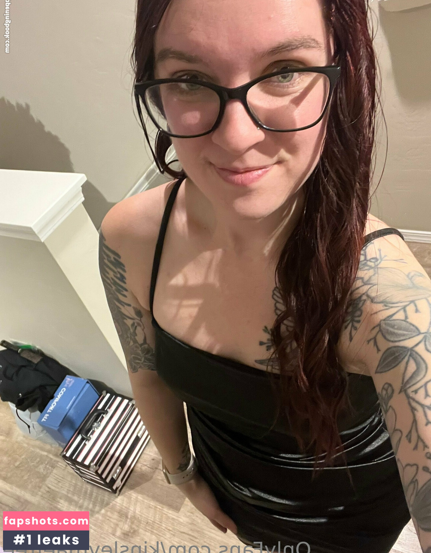 kinsleymaefree gallery photo #21