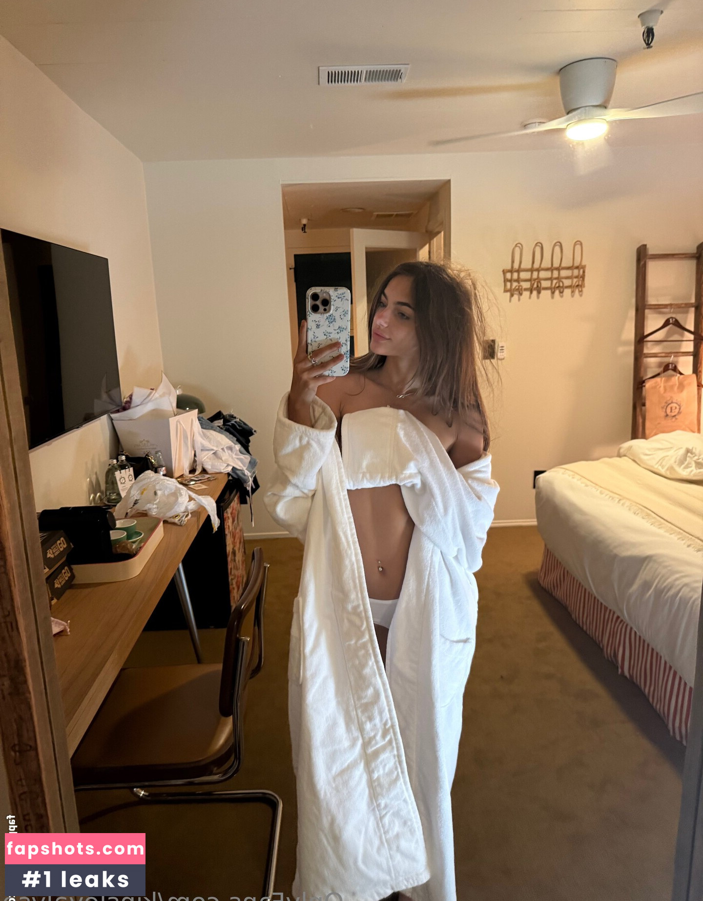 kinsleywyatt1 gallery photo #7