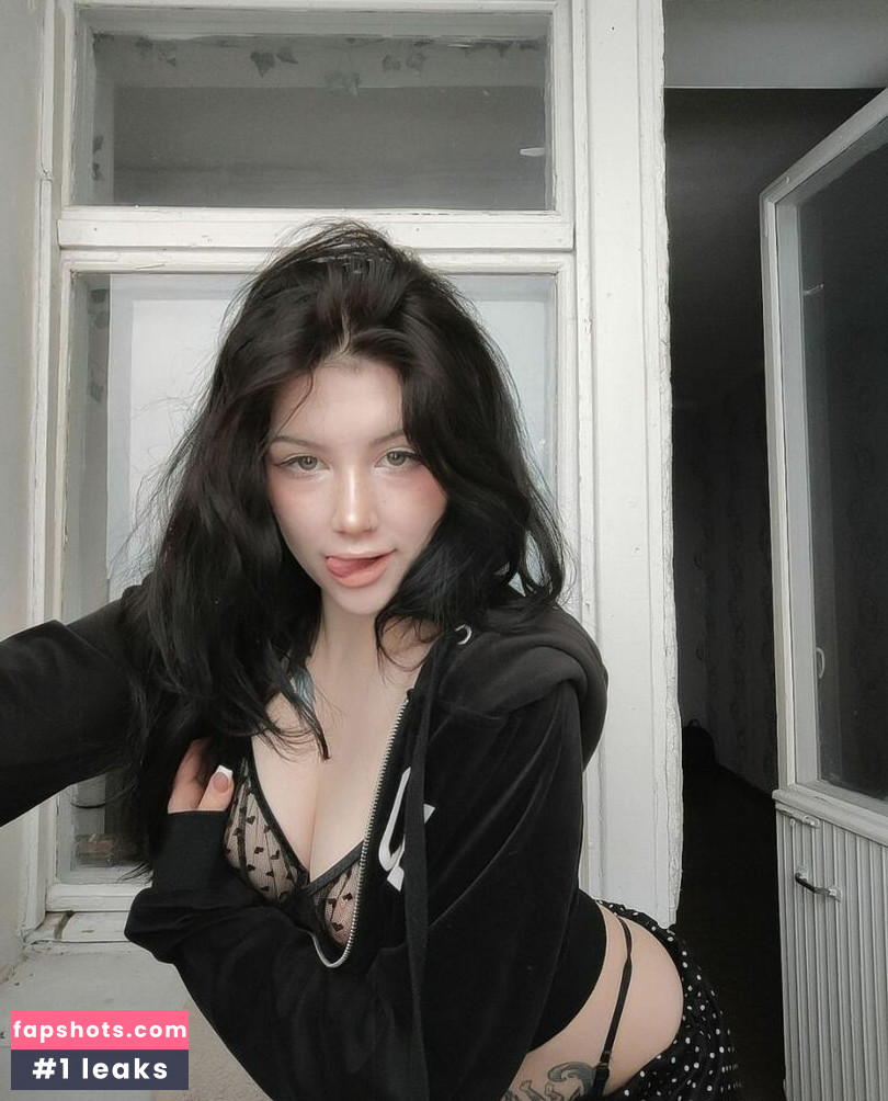 Kira_as2610 Nude Leaks OnlyFans Photos #9 - LeakJerk