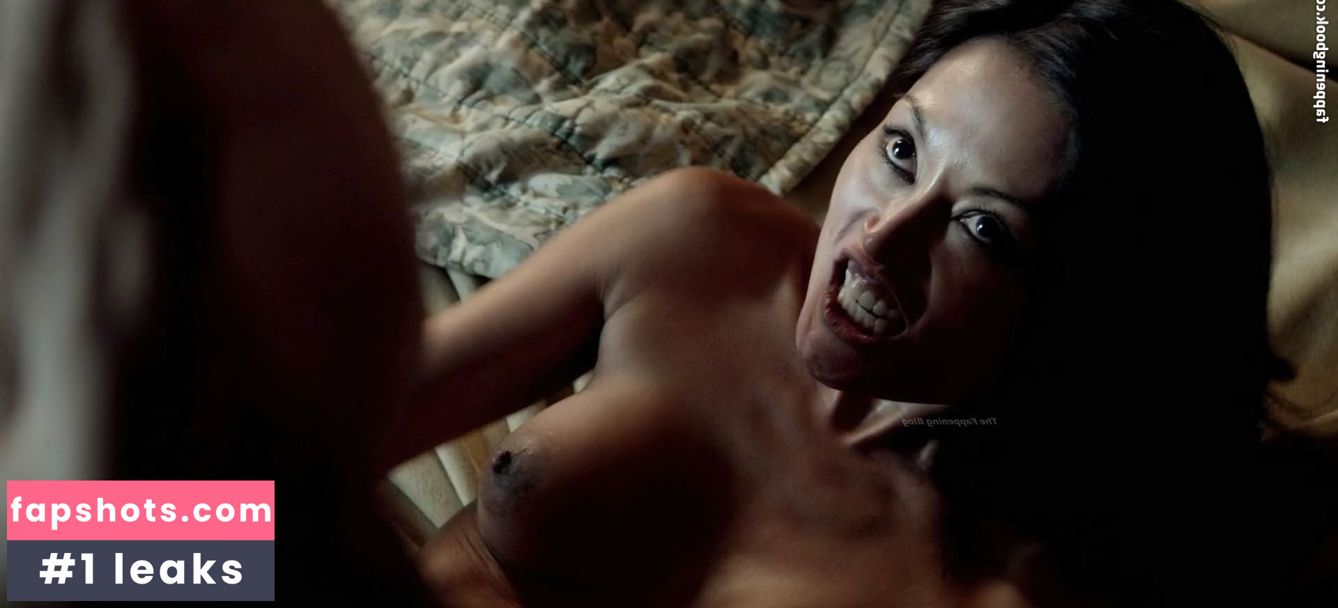 Kira Clavell gallery photo #2