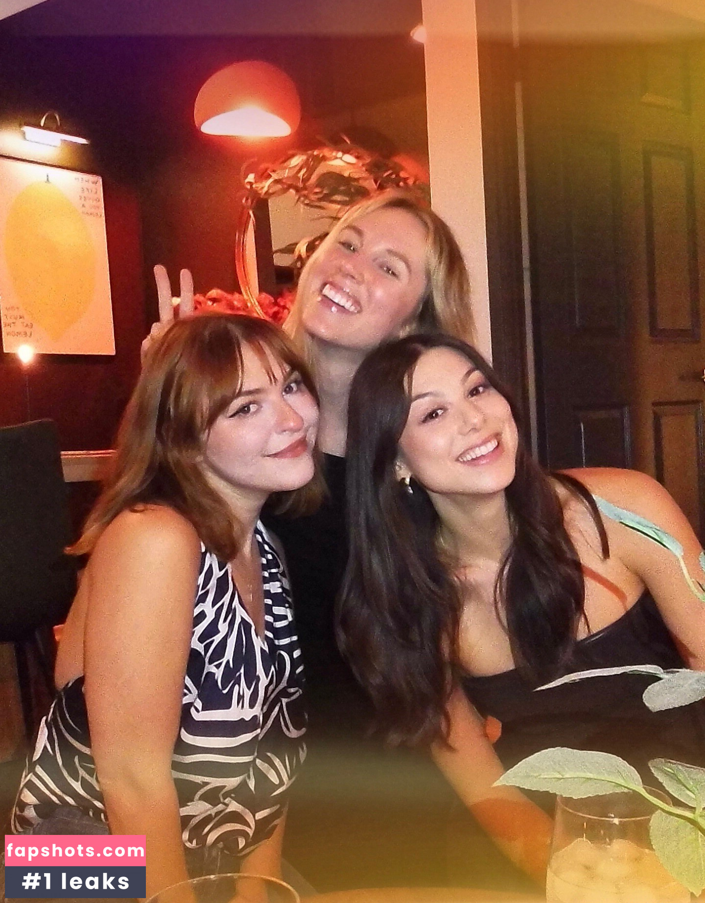 Kira Kosarin gallery photo #14