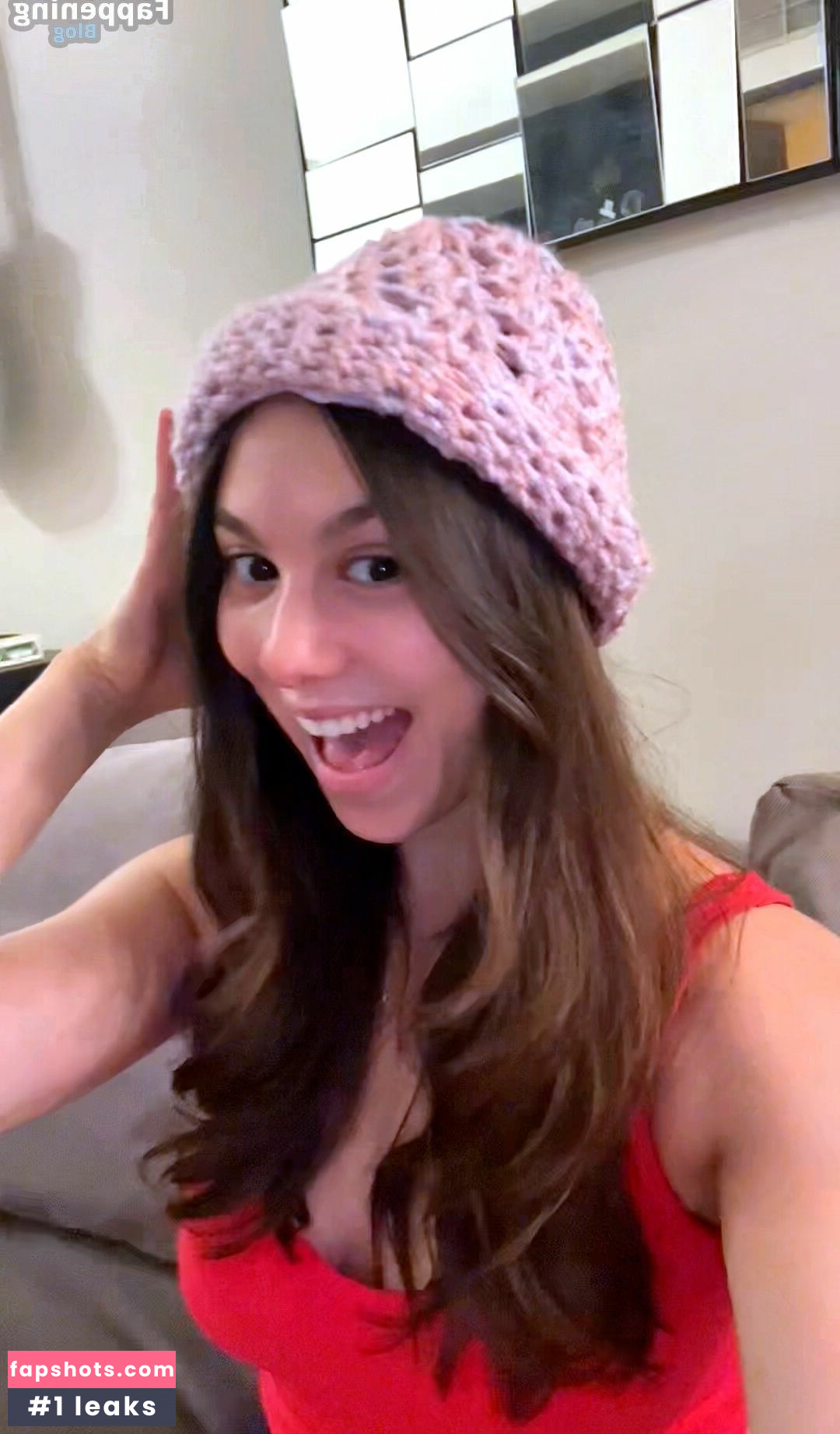 Kira Kosarin gallery photo #133