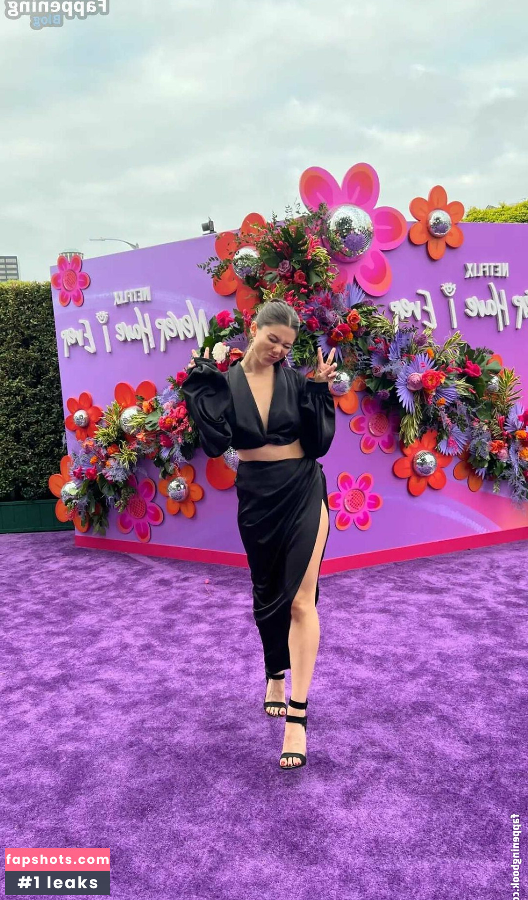 Kira Kosarin gallery photo #200