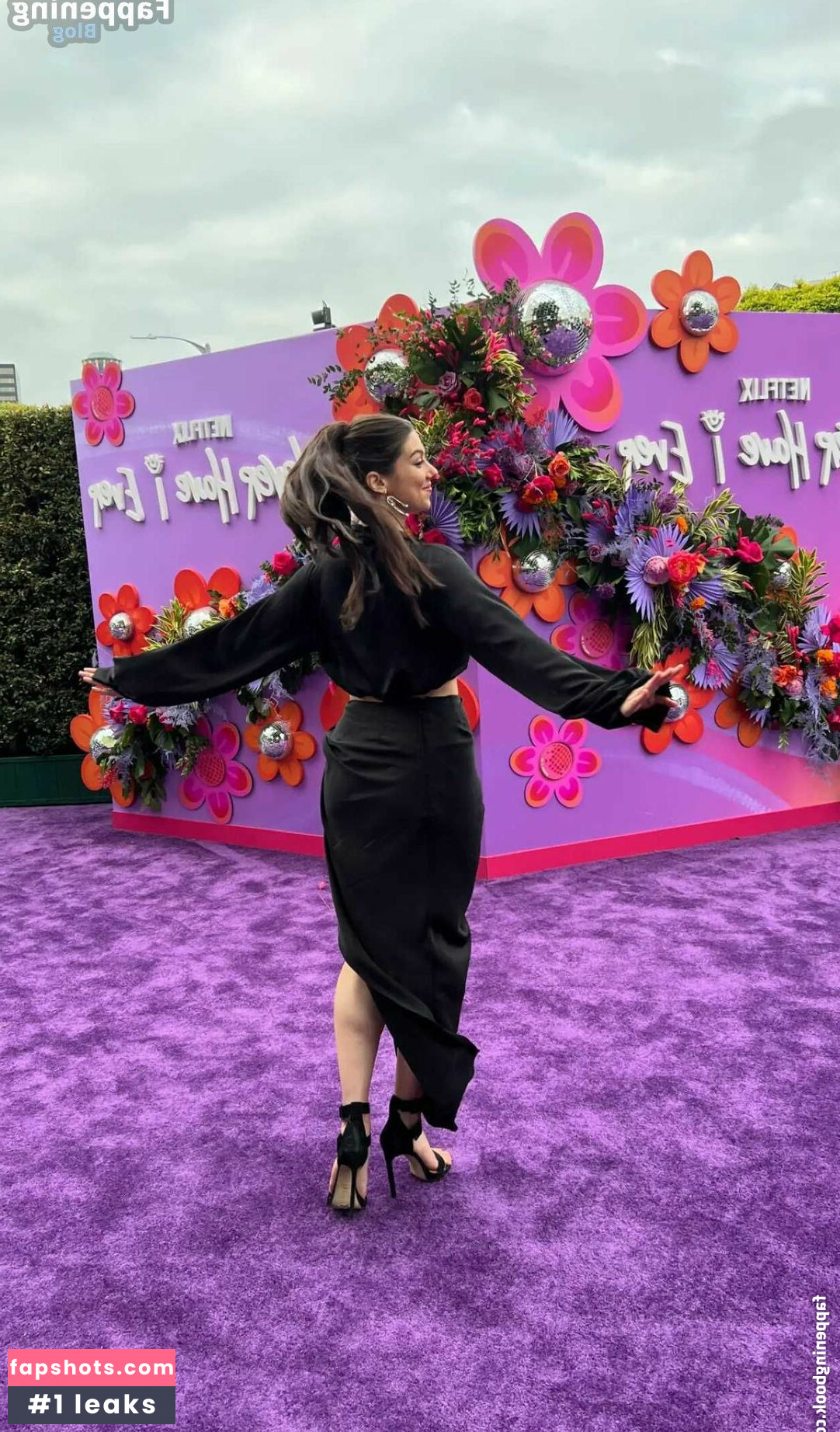 Kira Kosarin gallery photo #204