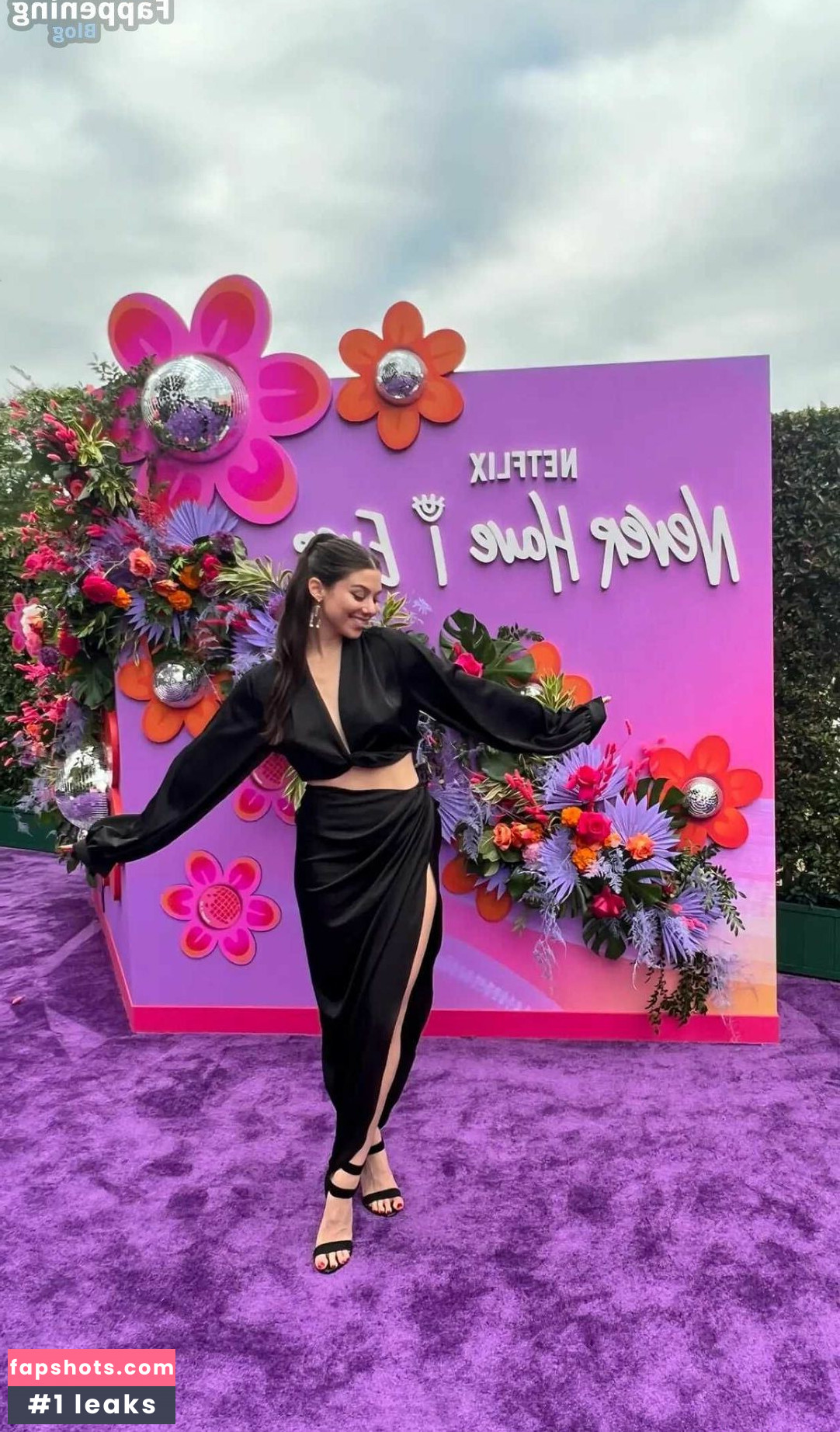 Kira Kosarin gallery photo #206