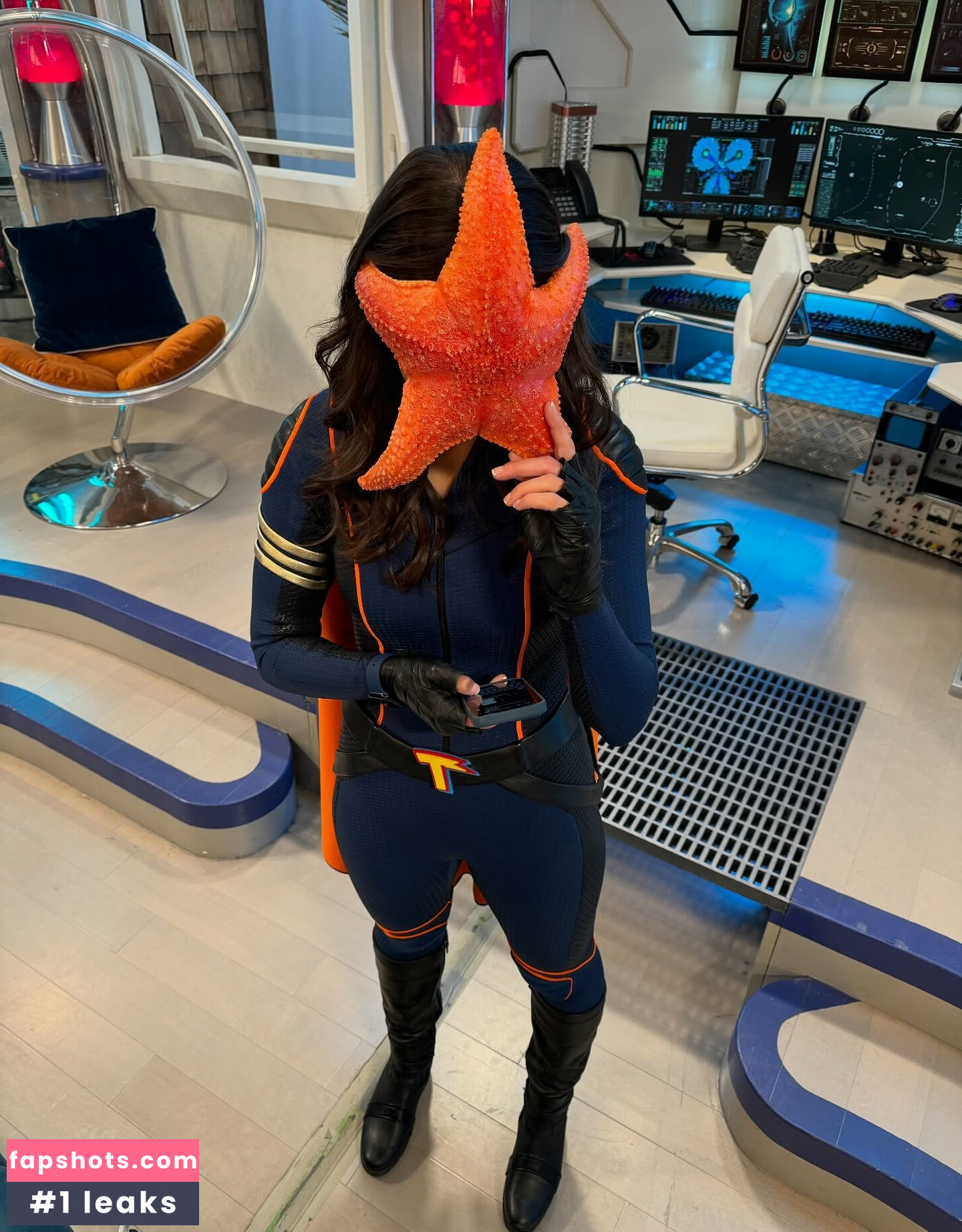 Kira Kosarin gallery photo #29