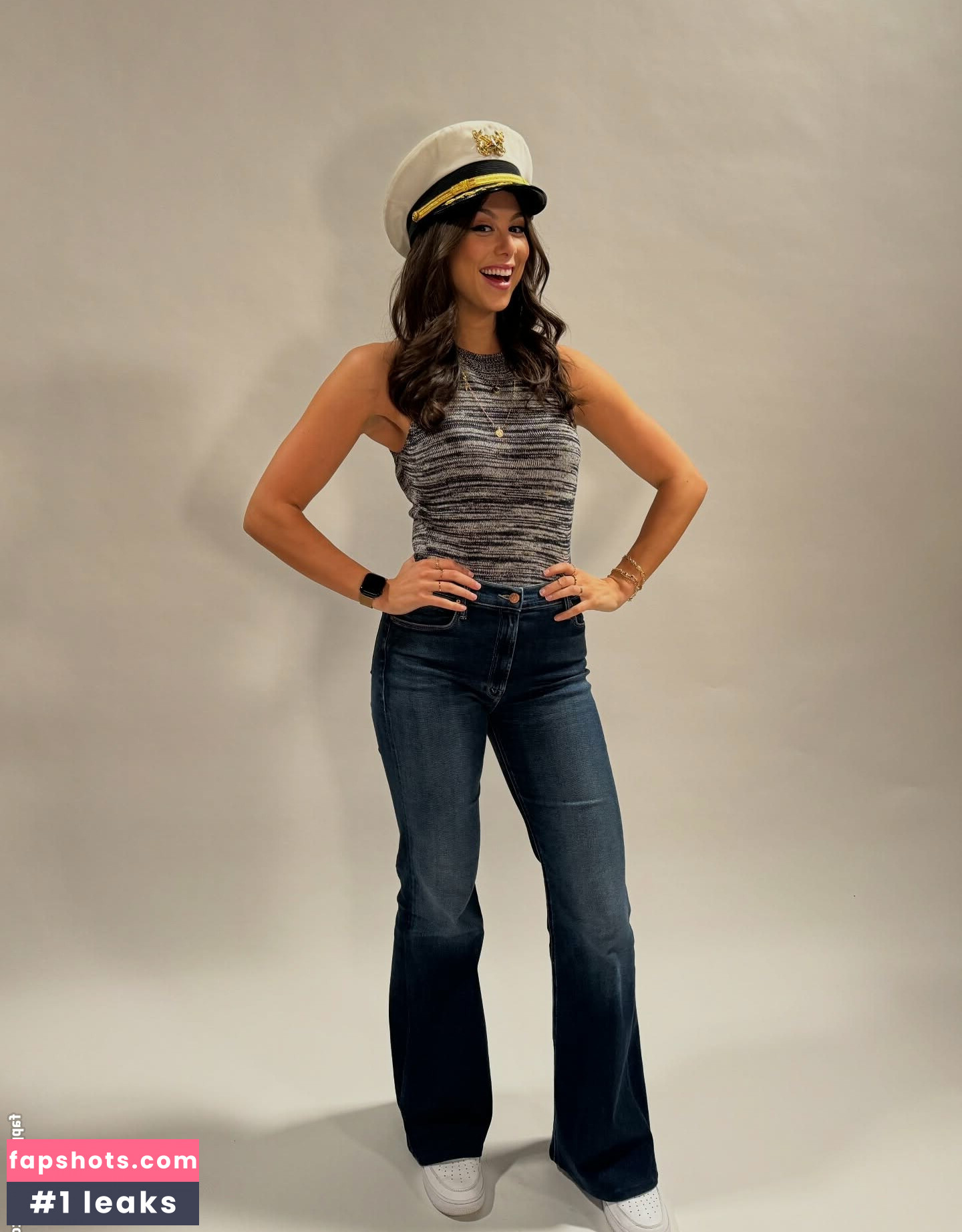 Kira Kosarin gallery photo #31