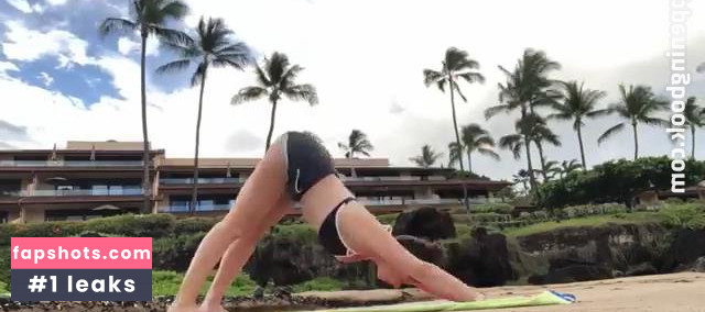 Kira Kosarin gallery photo #379