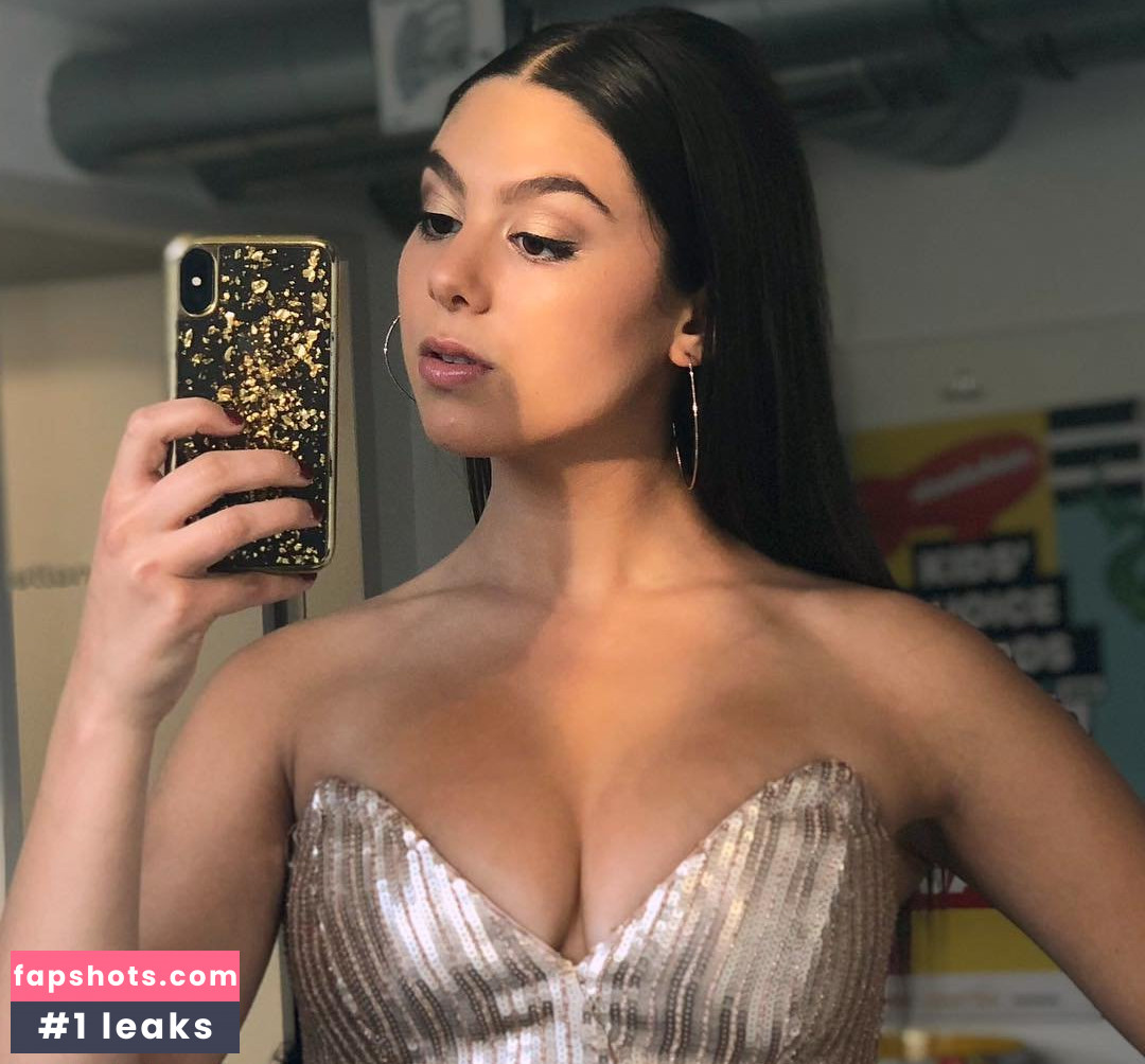 Kira Kosarin gallery photo #396