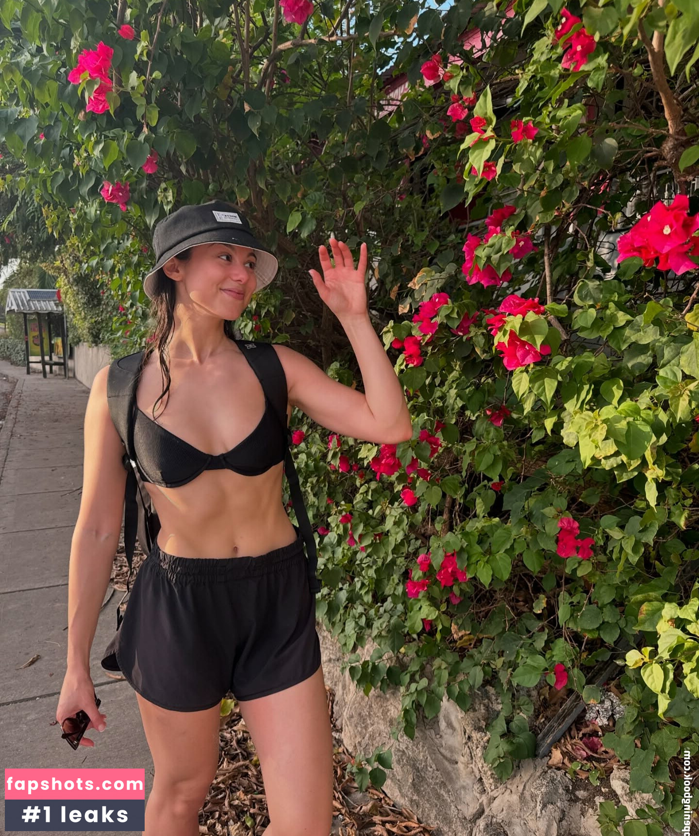 Kira Kosarin gallery photo #49