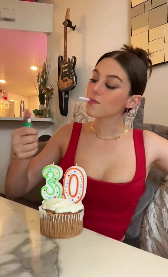 kira-kosarin Nude Leaks OnlyFans Photos #1007 - LeakJerk