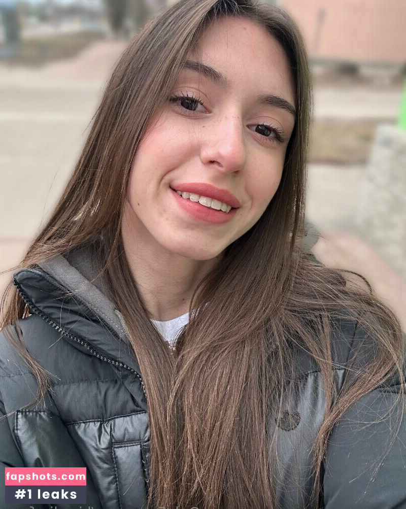 kira-liv-free gallery photo #36