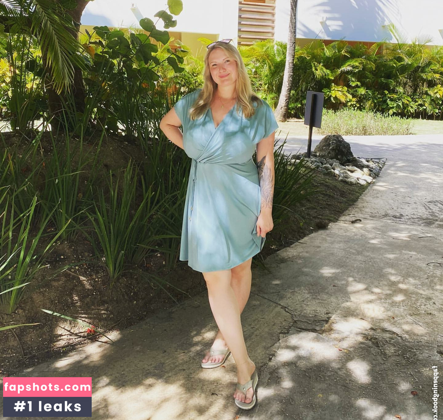 Kira Liv gallery photo #218