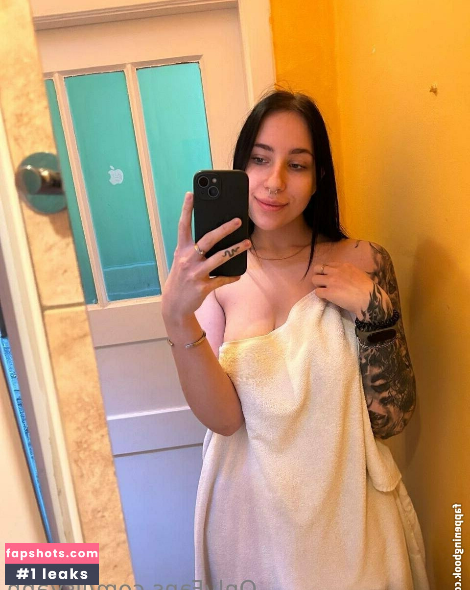 kira.lovely Nude Leaks OnlyFans Photos #35 - LeakJerk