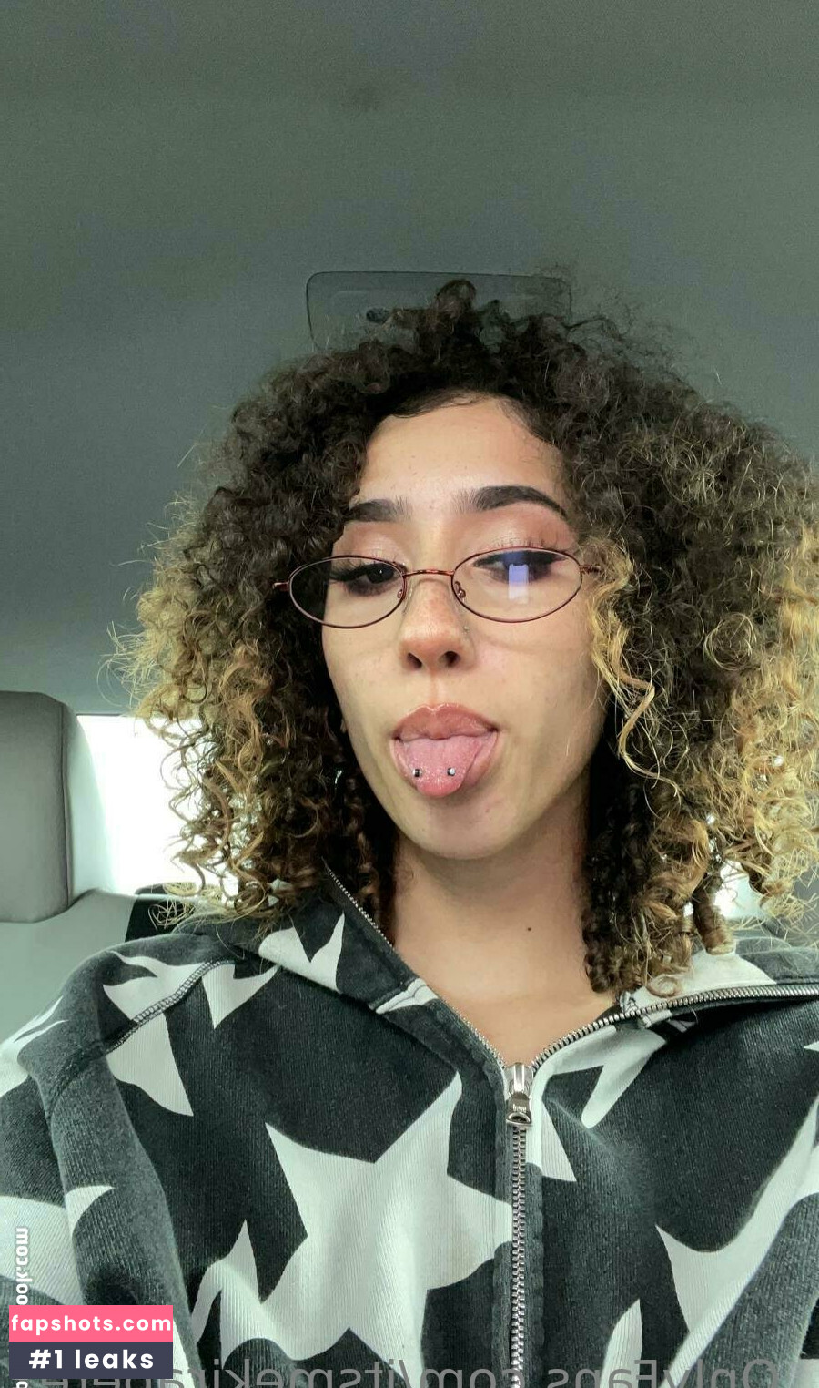 Kira Perez gallery photo #119