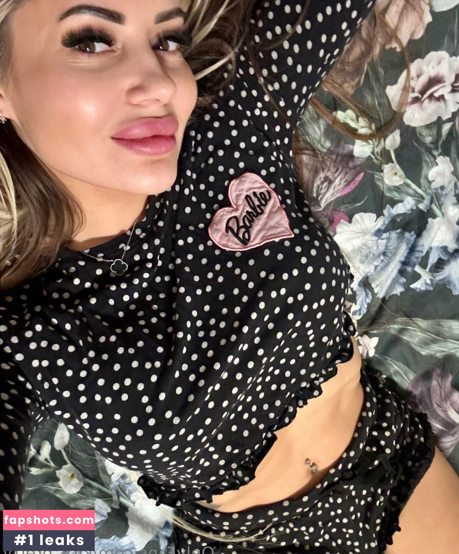 kira_pretty Nude Leaks OnlyFans Photos #9 - LeakJerk