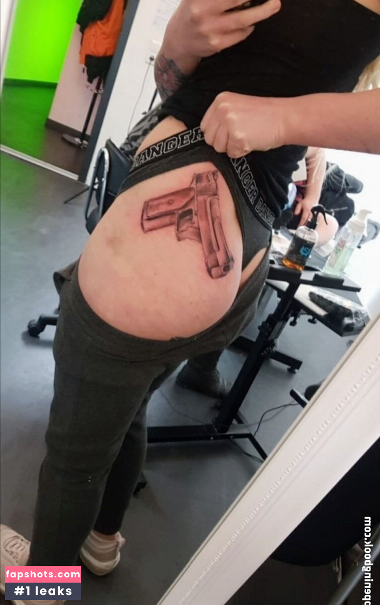 Kira Rastetter / Blondi gallery photo #6