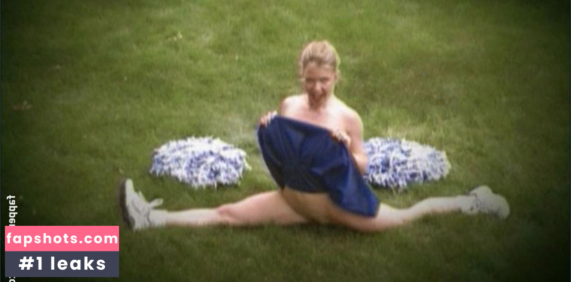 Kira Reed gallery photo #143