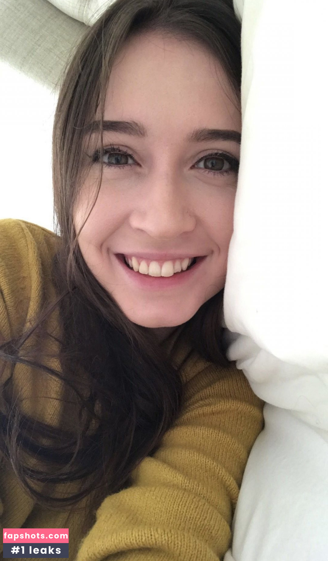 KiraBee's gallery photo #9