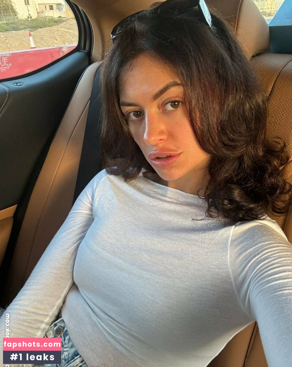 kirakittys Filtración Desnuda OnlyFans Foto #2 - Fapshots