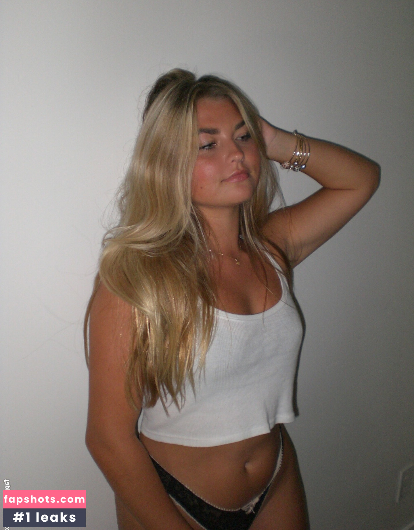 Kirra Sullivan gallery photo #2