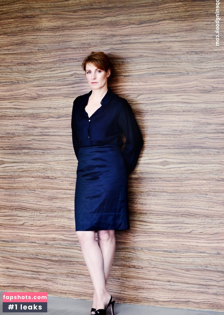 Kirsten Block gallery photo #7