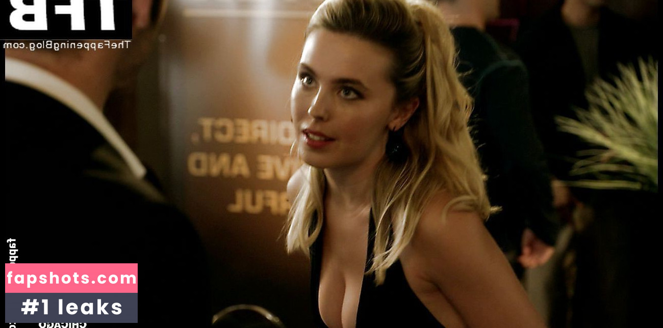 Kirsten Comerford gallery photo #3