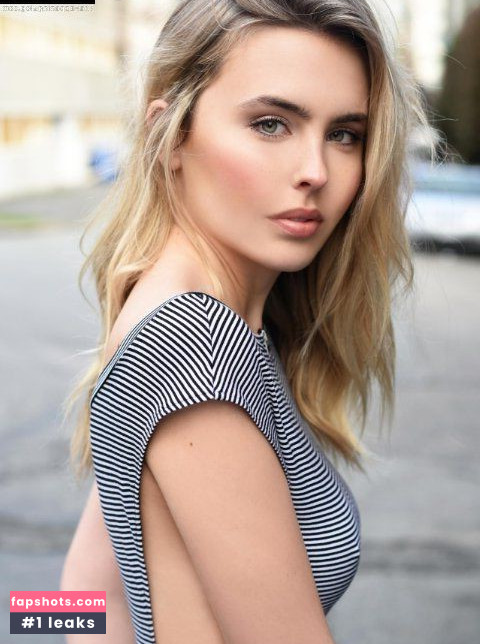 Kirsten Comerford gallery photo #6