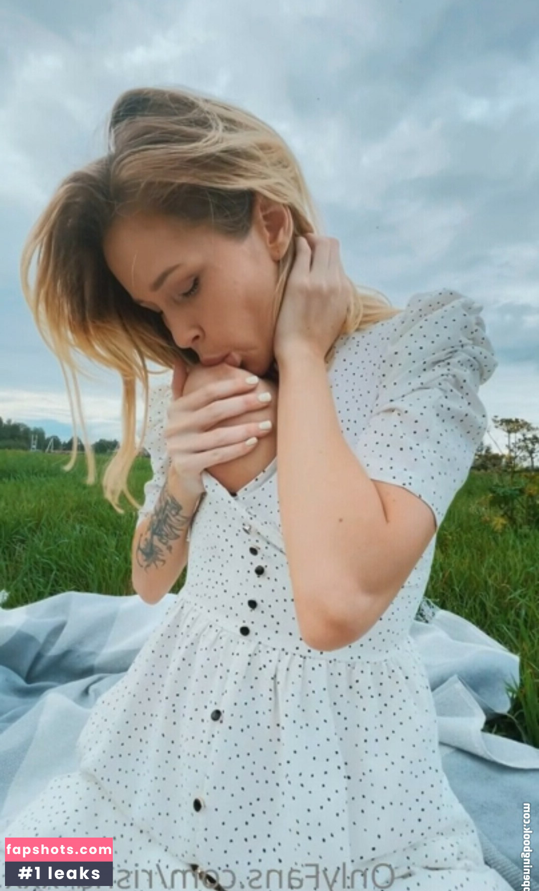 Kirsten_Xxx gallery photo #52