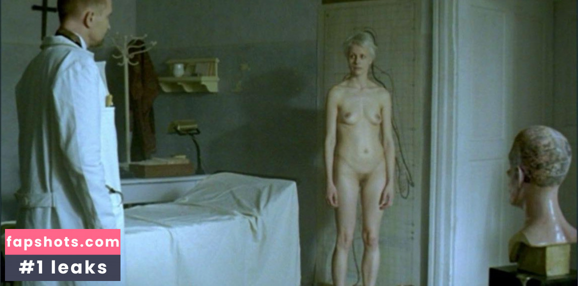 Kirsti Stubo gallery photo #11