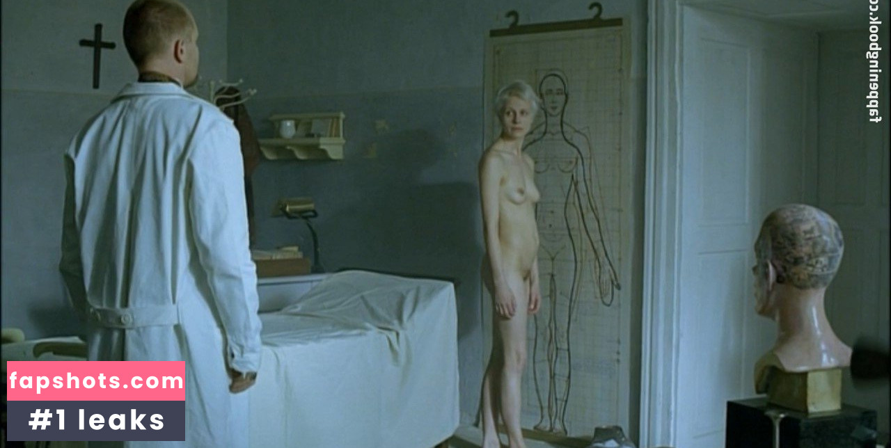 Kirsti Stubo gallery photo #4